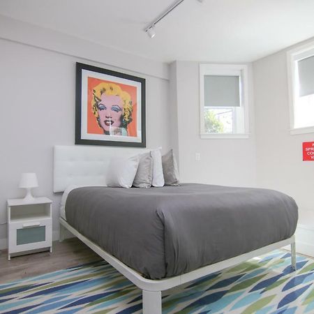 Stylish Studio In Brookline-5Min Train To Boston.. #2 外观 照片
