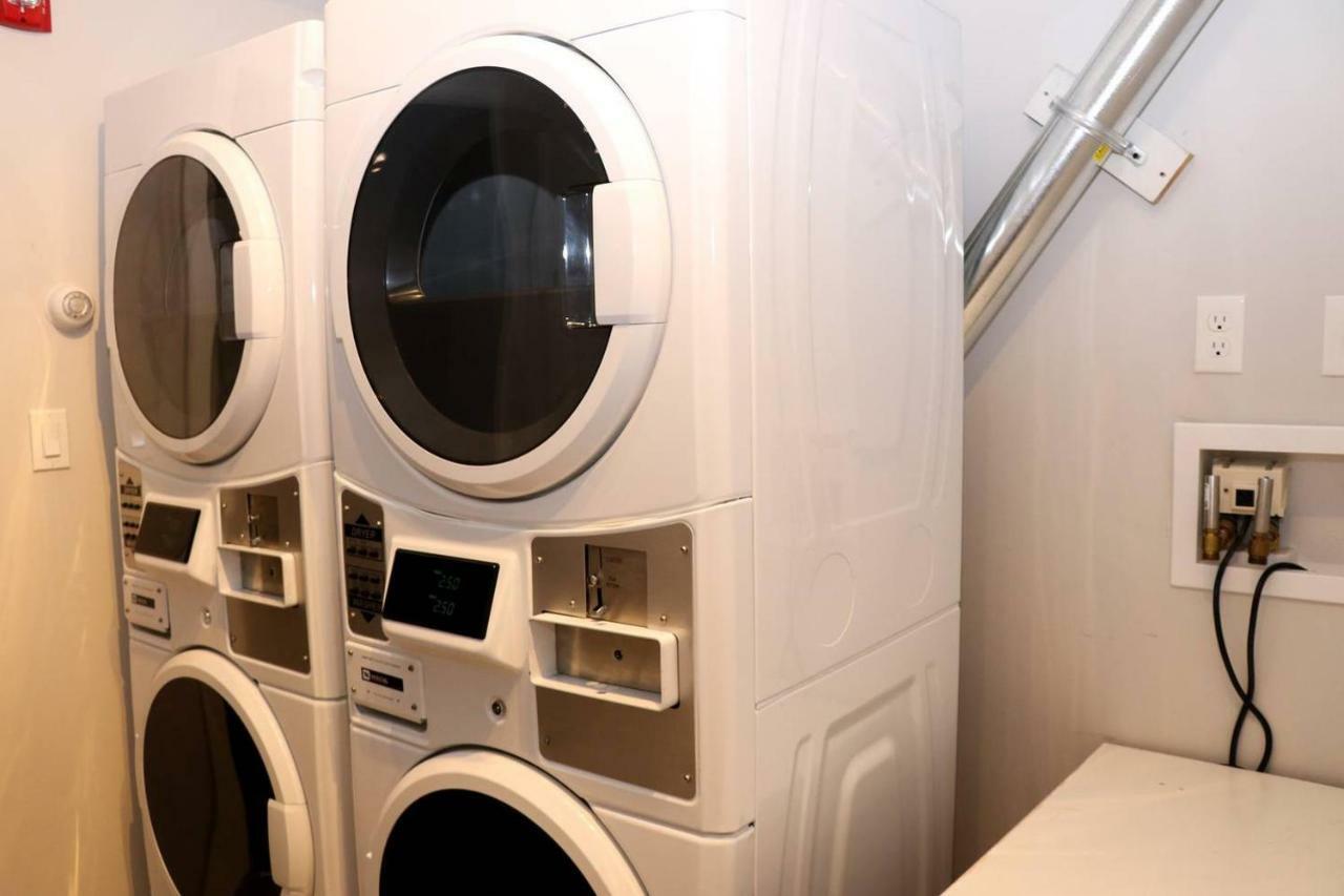 Stylish Studio In Brookline-5Min Train To Boston.. #2 外观 照片